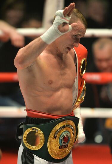 Boxing. Eduard Troyanovsky vs. Cesar Cuenca