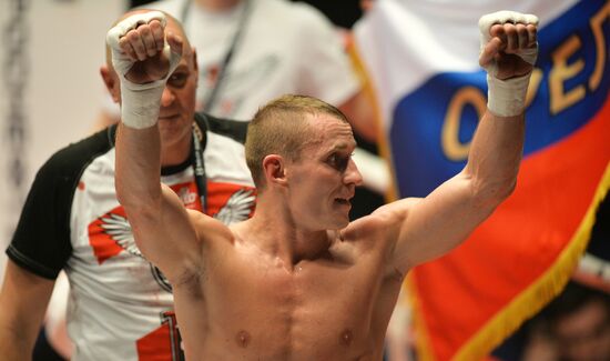 Boxing. Eduard Troyanovsky vs. Cesar Cuenca