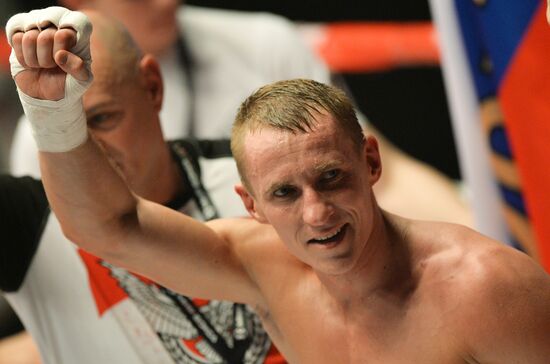 Boxing. Eduard Troyanovsky vs. Cesar Cuenca