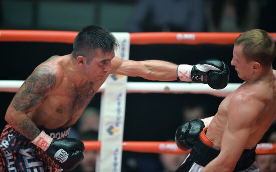 Boxing. Eduard Troyanovsky vs. Cesar Cuenca