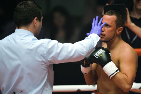 Boxing. Eduard Troyanovsky vs. Cesar Cuenca