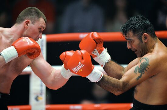 Boxing. Eduard Troyanovsky vs. Cesar Cuenca