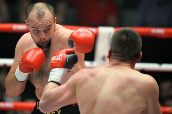 Boxing. Eduard Troyanovsky vs. Cesar Cuenca