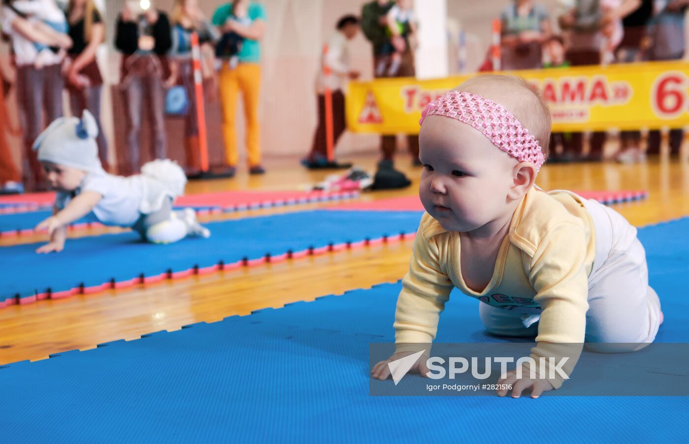 Prewalker baby race in Petrozavodsk