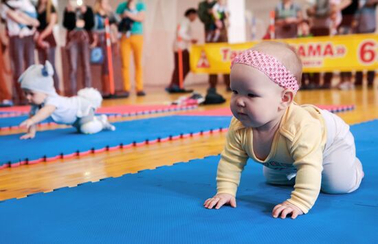 Prewalker baby race in Petrozavodsk