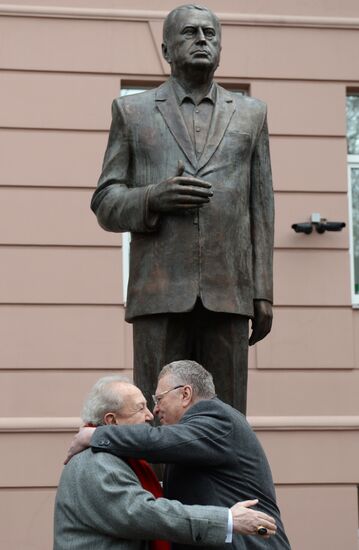Three-meter sculpture of Vladimir Zhirinovsky unveiled in Moscow