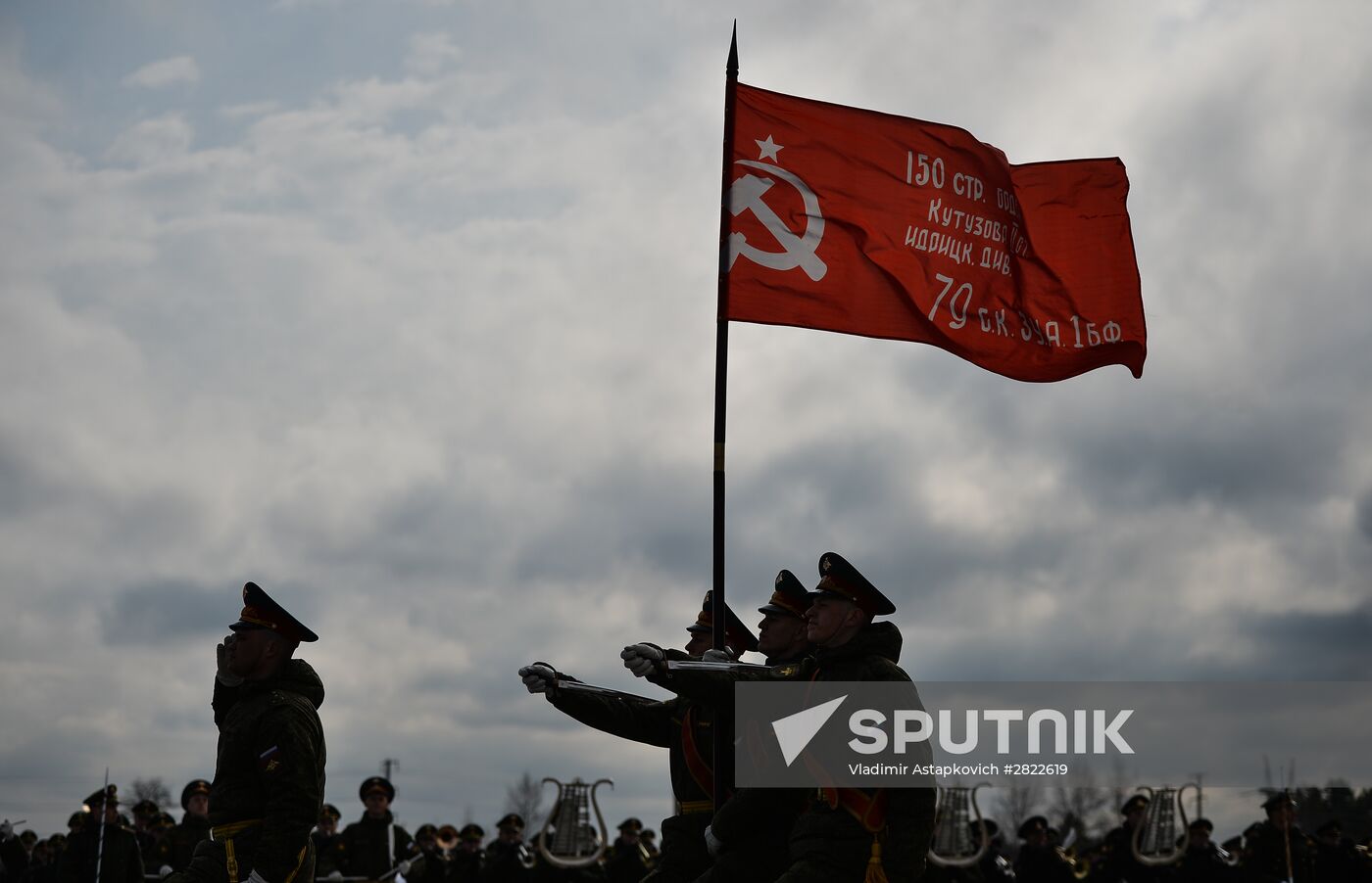 Rehearsing V-Day military parade on May 9