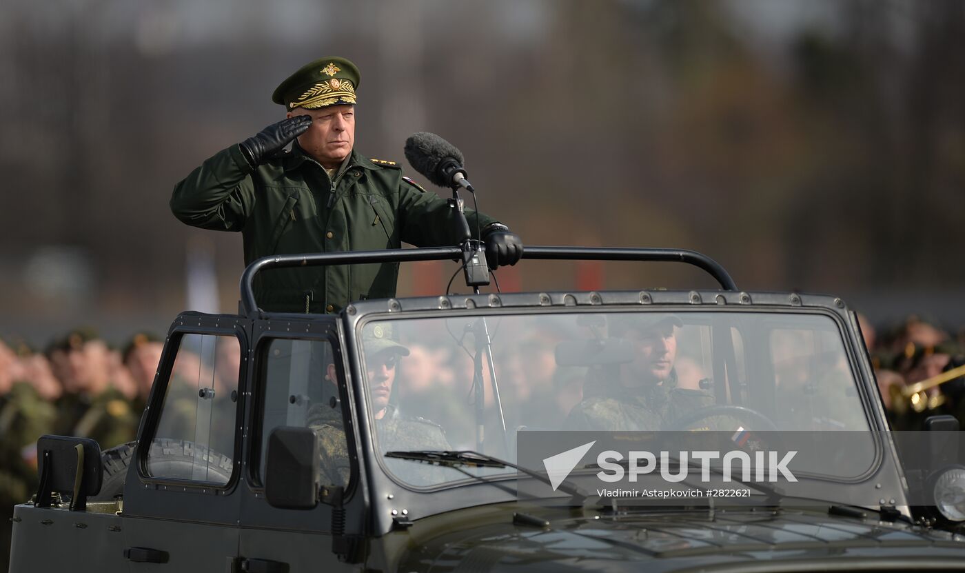 Rehearsing V-Day military parade on May 9