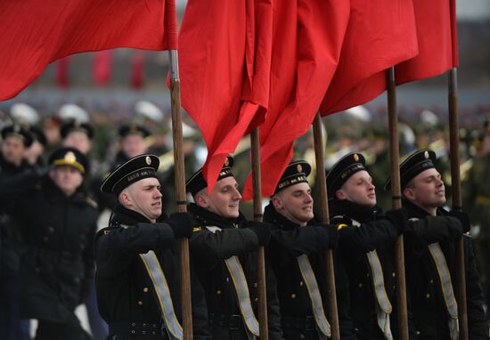 Rehearsing V-Day military parade on May 9
