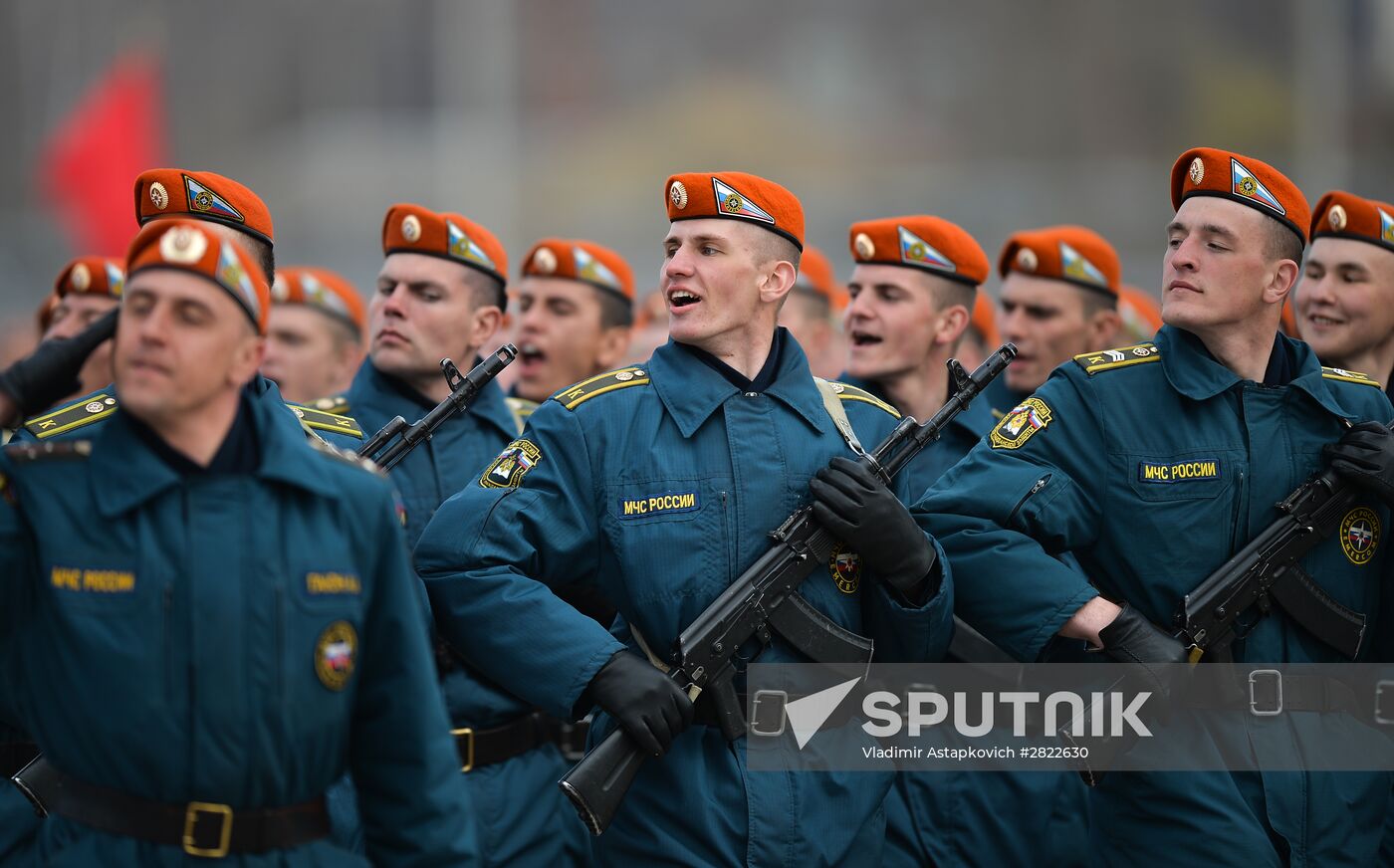 Rehearsing V-Day military parade on May 9