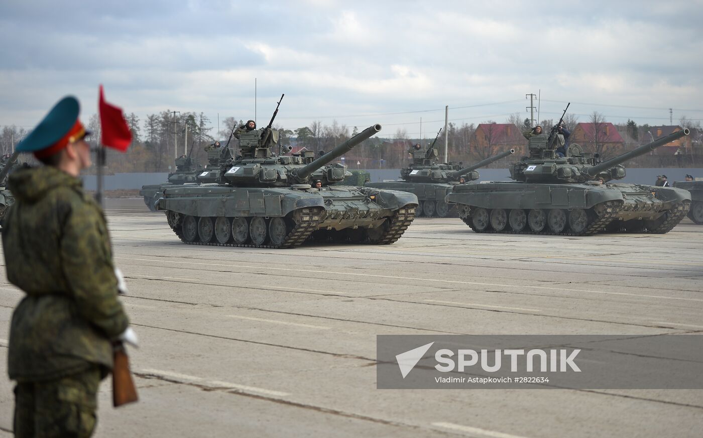 Rehearsing V-Day military parade on May 9