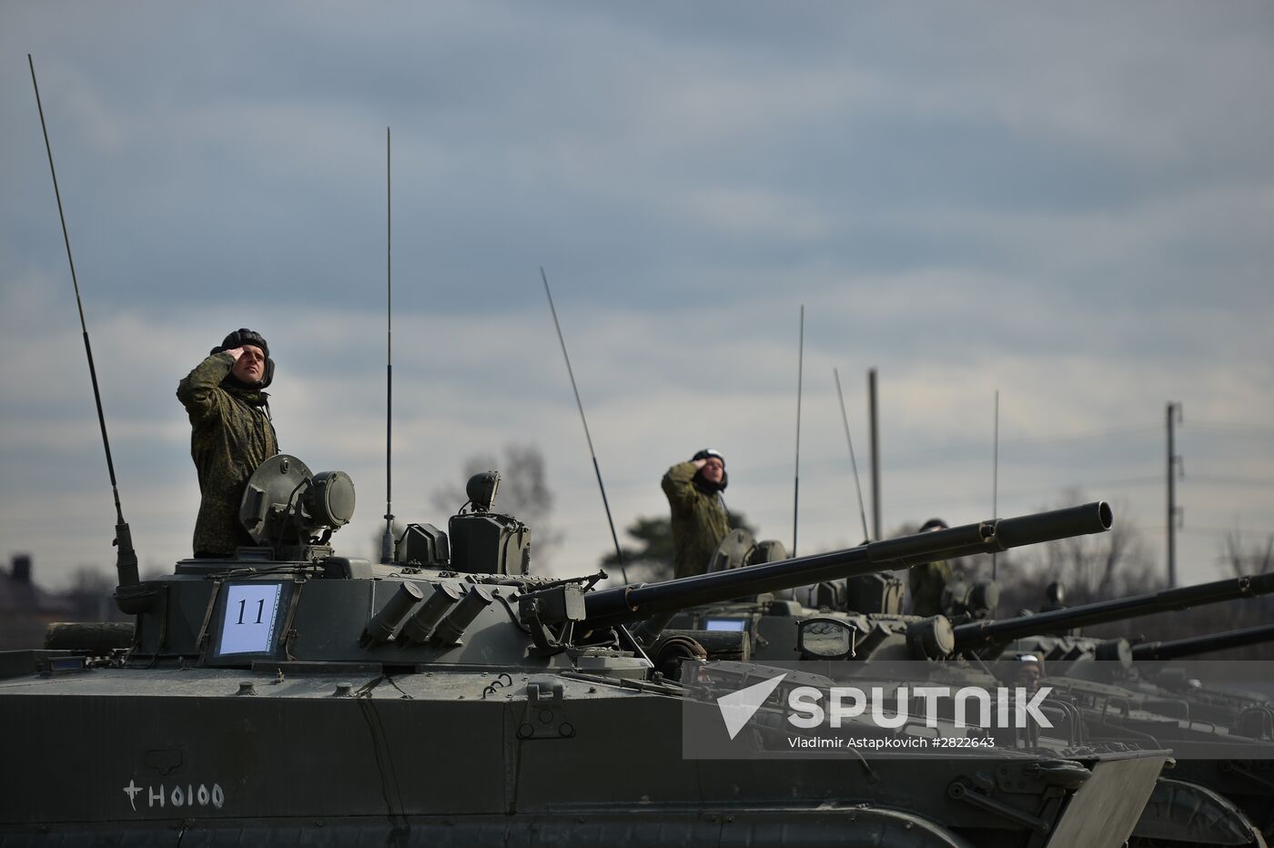 Rehearsing V-Day military parade on May 9