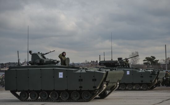 Rehearsing V-Day military parade on May 9