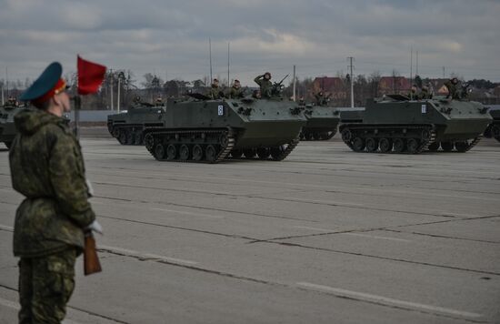 Rehearsing V-Day military parade on May 9
