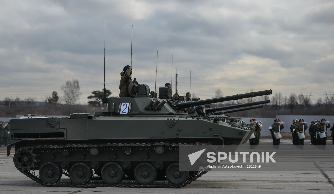 Rehearsing V-Day military parade on May 9