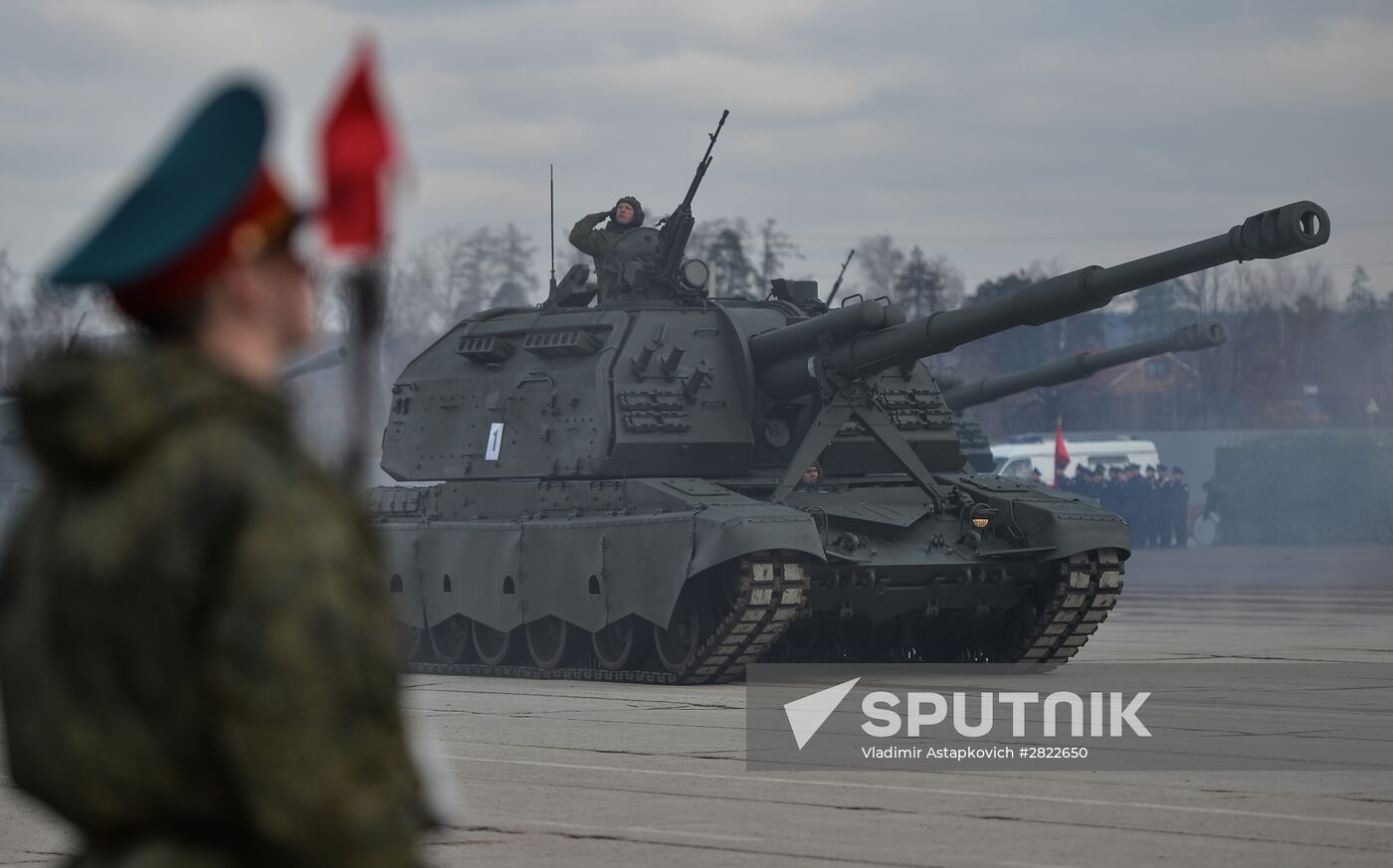 Rehearsing V-Day military parade on May 9