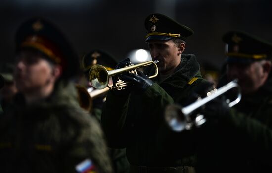 Rehearsing V-Day military parade on May 9