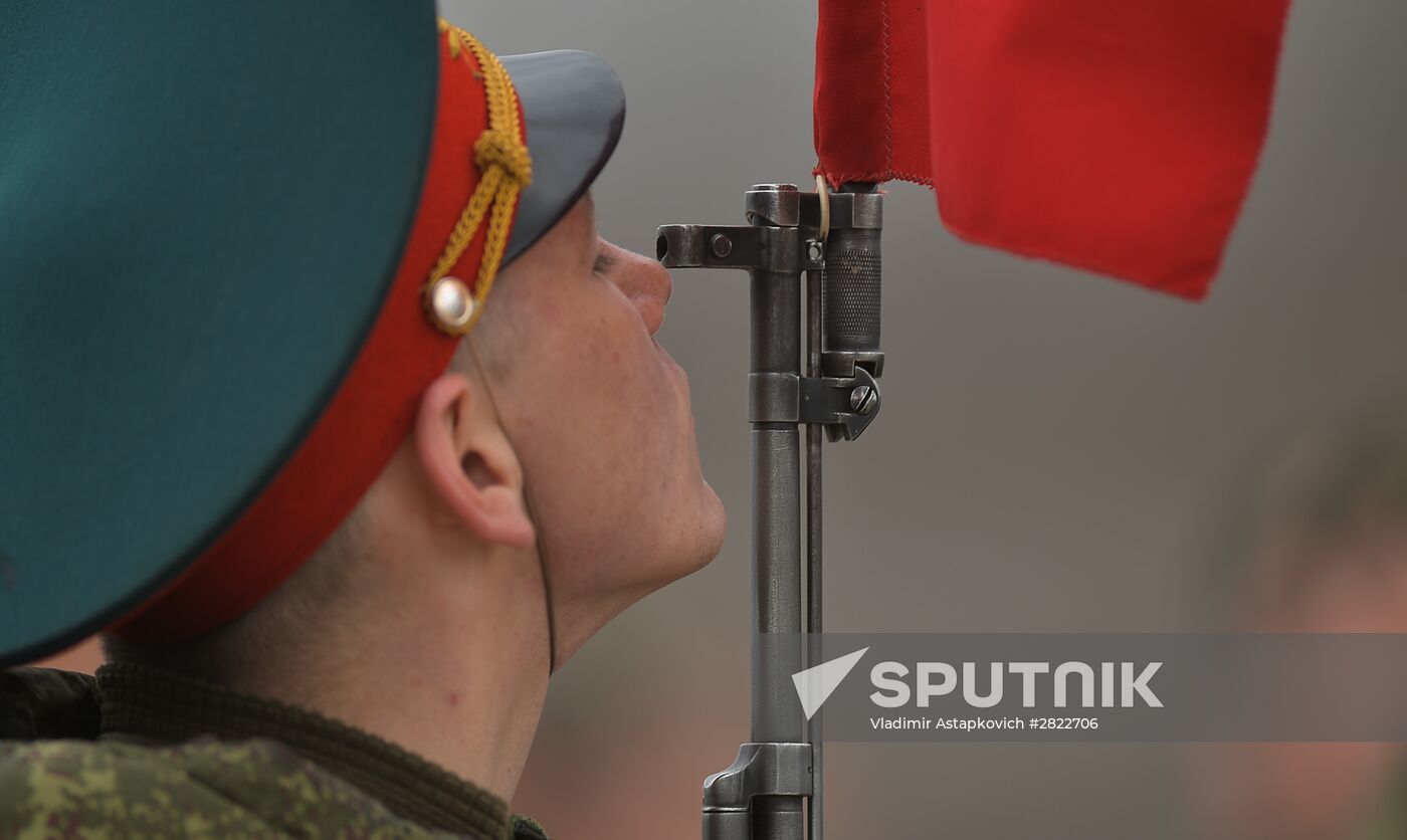Rehearsing V-Day military parade on May 9