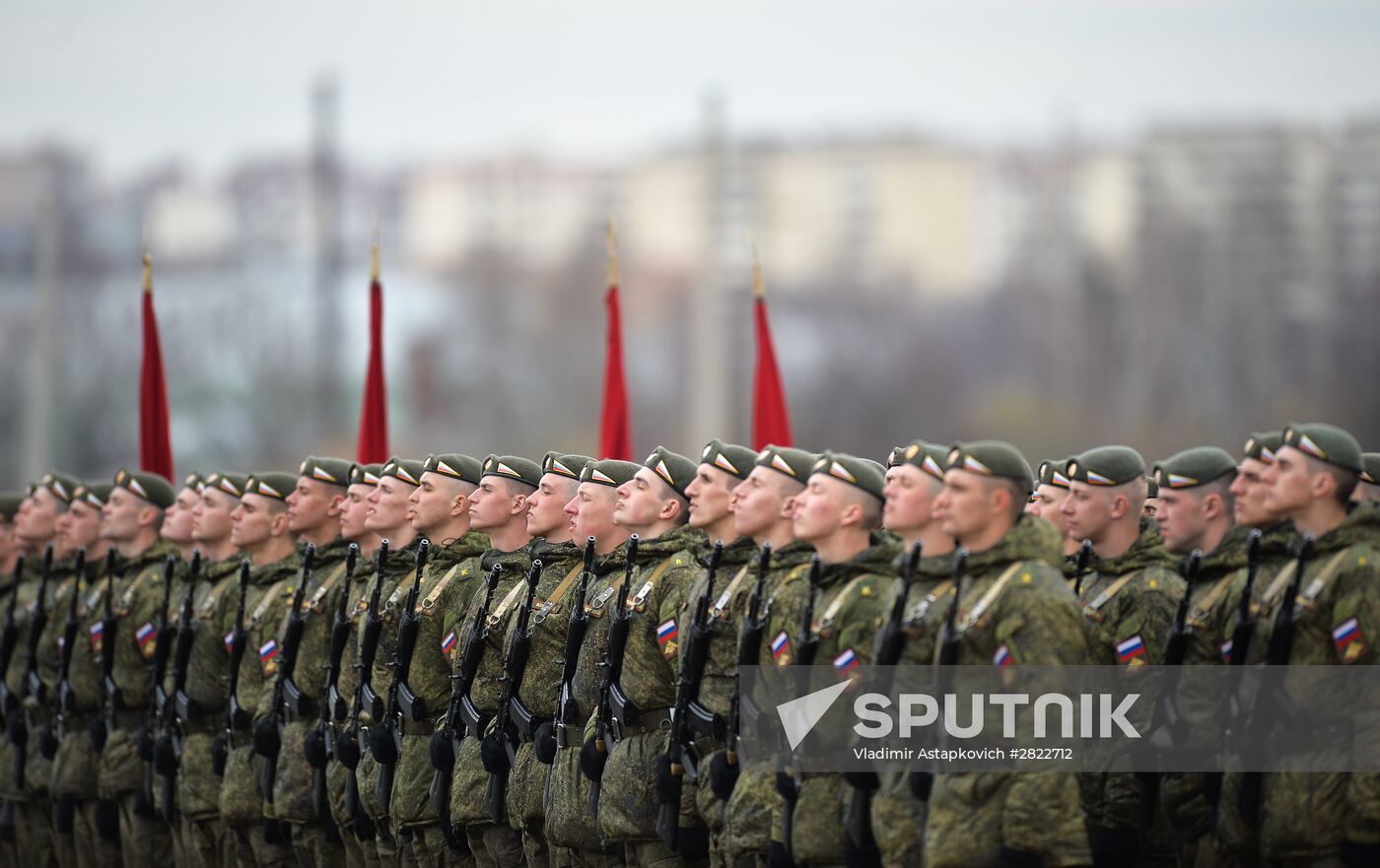 Rehearsing V-Day military parade on May 9