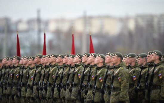 Rehearsing V-Day military parade on May 9