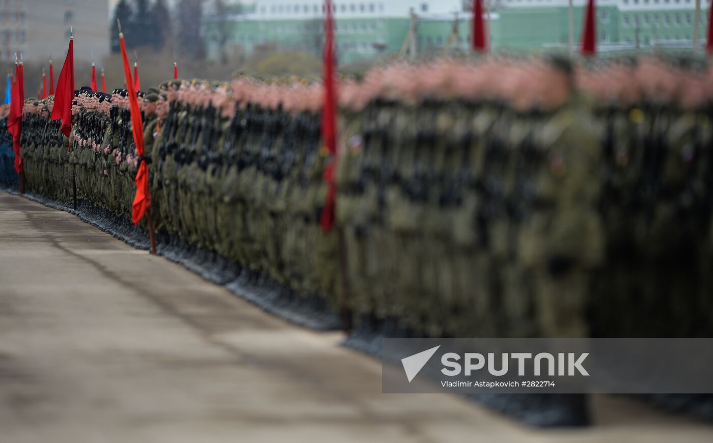 Rehearsing V-Day military parade on May 9
