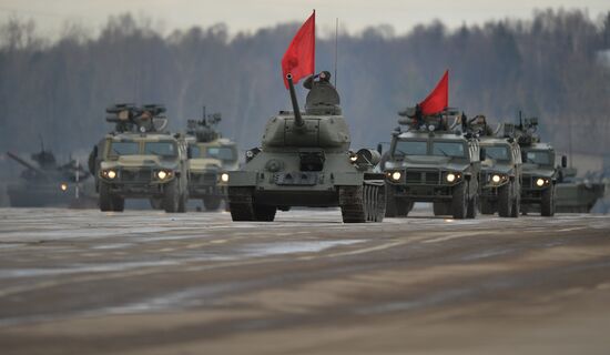 Rehearsing V-Day military parade on May 9