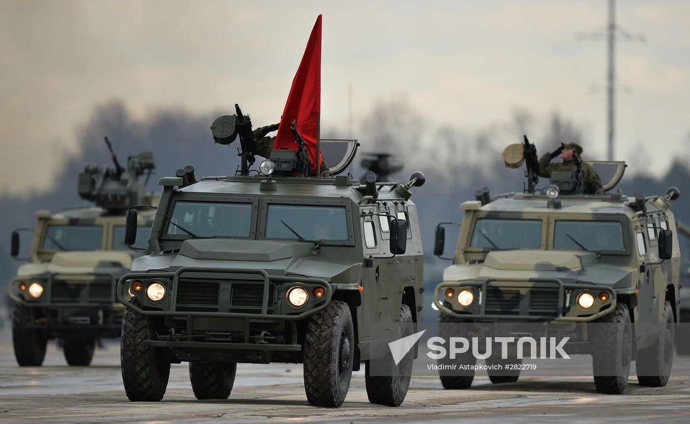 Rehearsing V-Day military parade on May 9