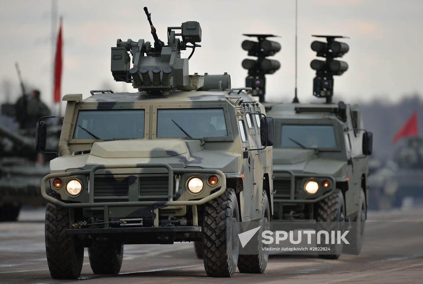 Rehearsing V-Day military parade on May 9