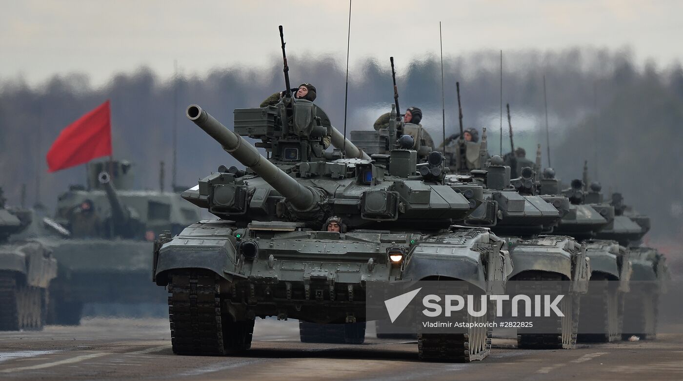 Rehearsing V-Day military parade on May 9