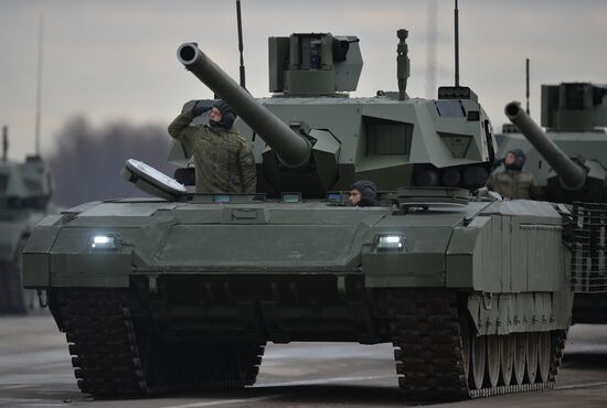 Rehearsing V-Day military parade on May 9