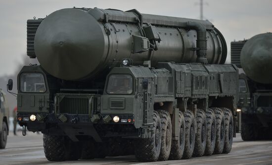 Rehearsing V-Day military parade on May 9