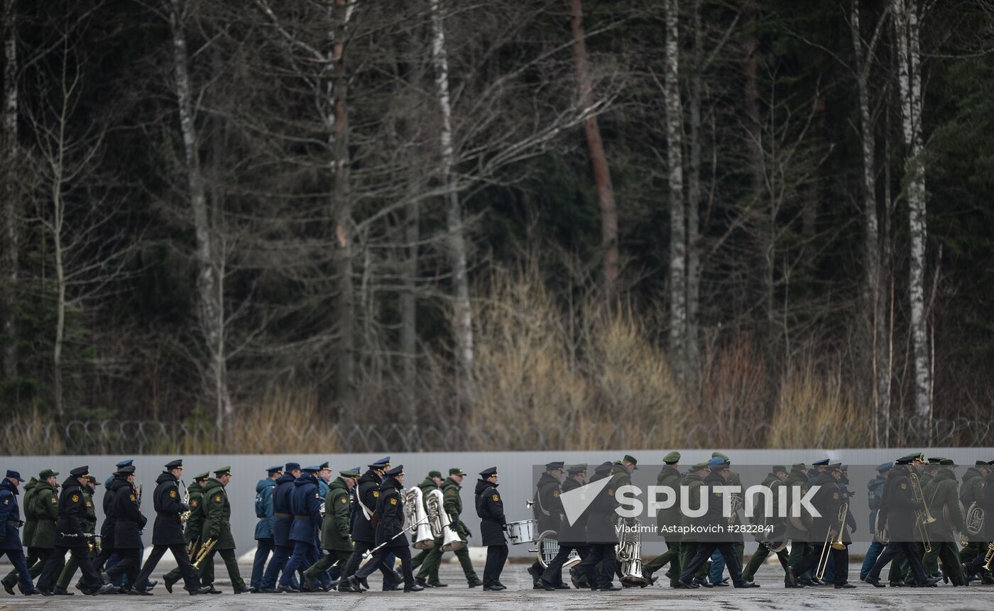 Rehearsing V-Day military parade on May 9