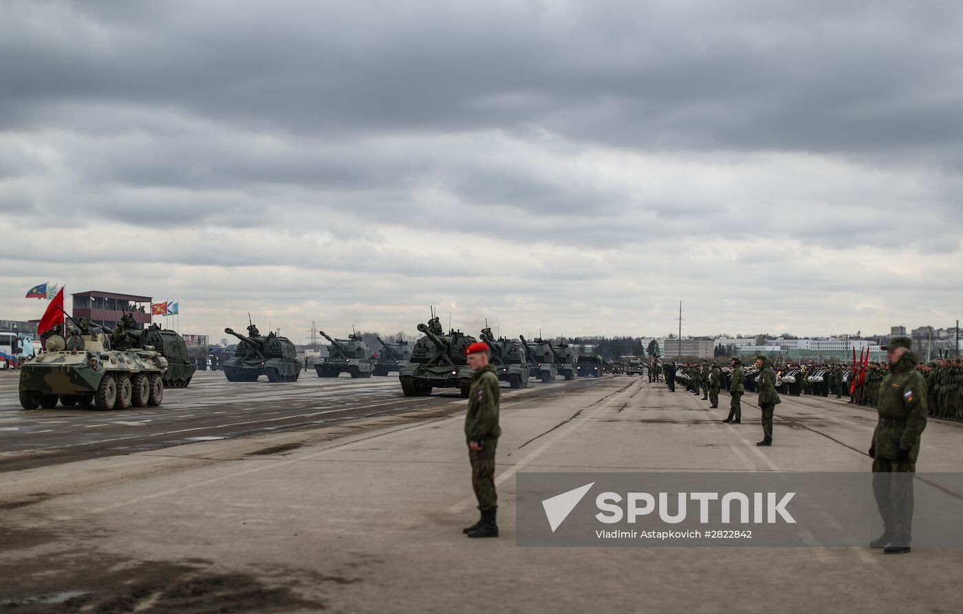 Rehearsing V-Day military parade on May 9
