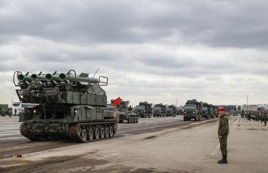 Rehearsing V-Day military parade on May 9