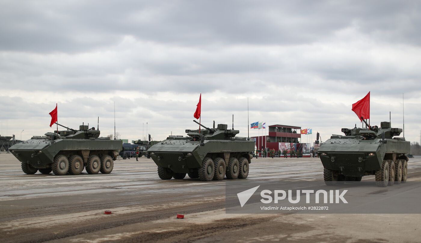 Rehearsing V-Day military parade on May 9