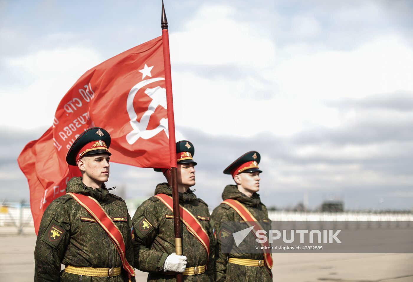 Rehearsing V-Day military parade on May 9