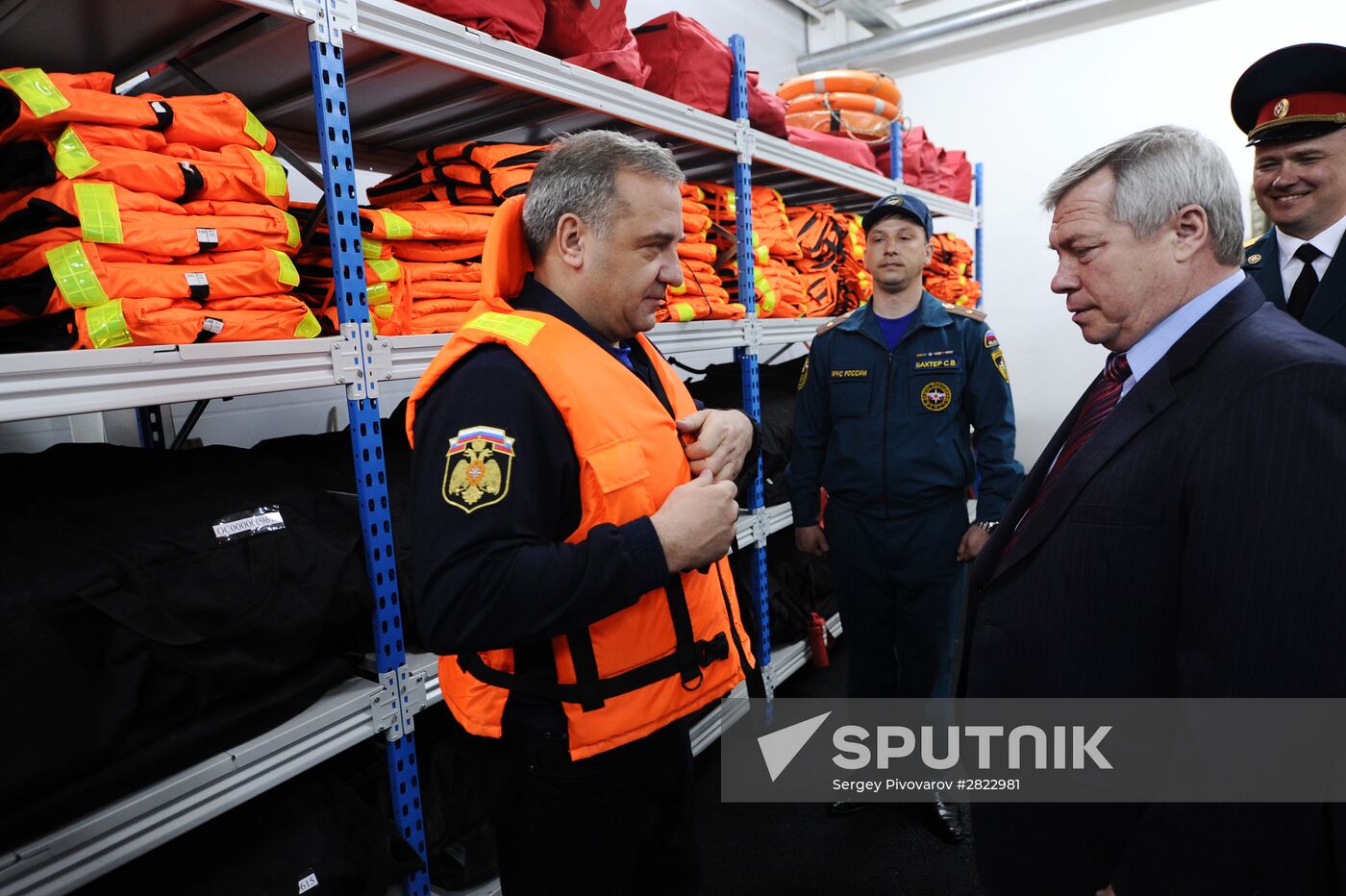 Emergencies Minister Puchkov visits modernized Donskoi Rescue Center