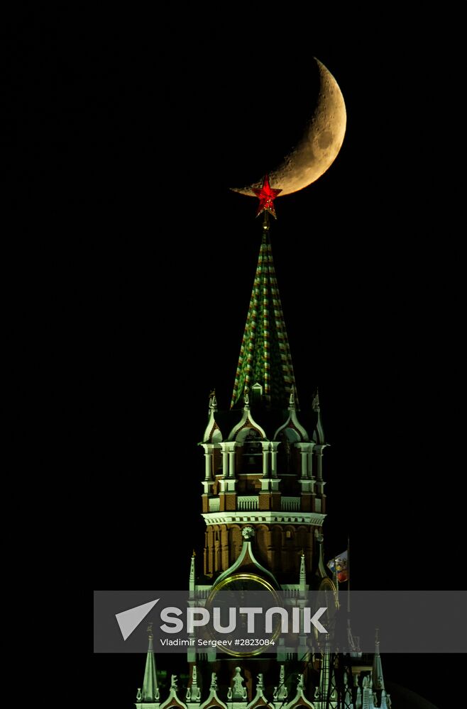 The Moon over the Moscow Kremlin