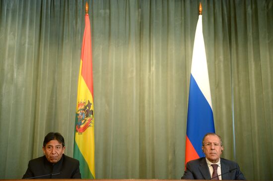 Russian Foreign Minister Sergey Lavrov meets with Bolivian Foreign Minister David Choquehuanca Céspedes