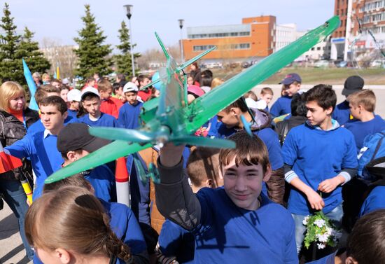Aviation and Cosmonautics Day celebrations in Russian regions