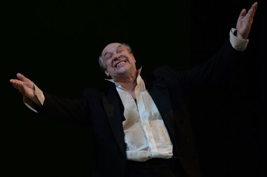 Dress rehearsal of play Twelfth Night in Moscow