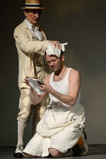 Dress rehearsal of play Twelfth Night in Moscow