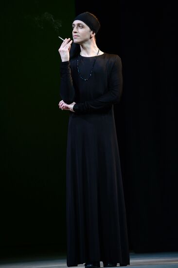 Dress rehearsal of play Twelfth Night in Moscow