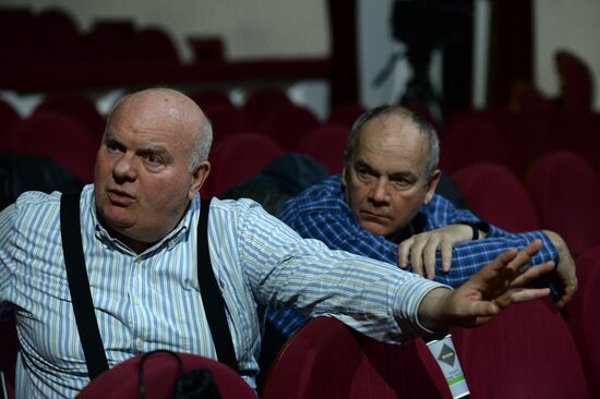 Dress rehearsal of play Twelfth Night in Moscow