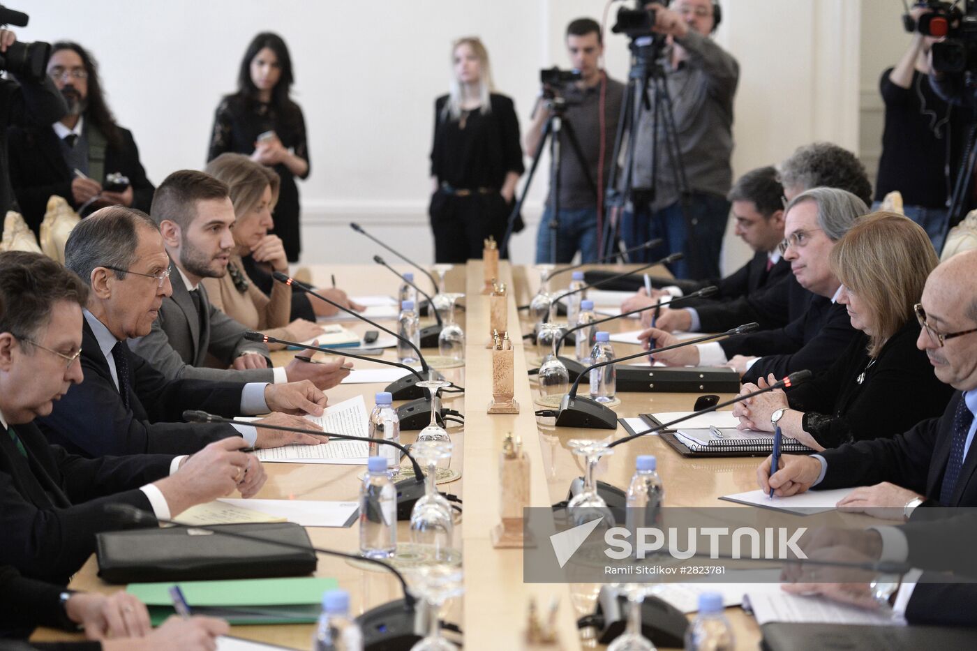 Foreign Minister Sergey Lavrov meets with Foreign Minister of Argentina Susana Malcorra