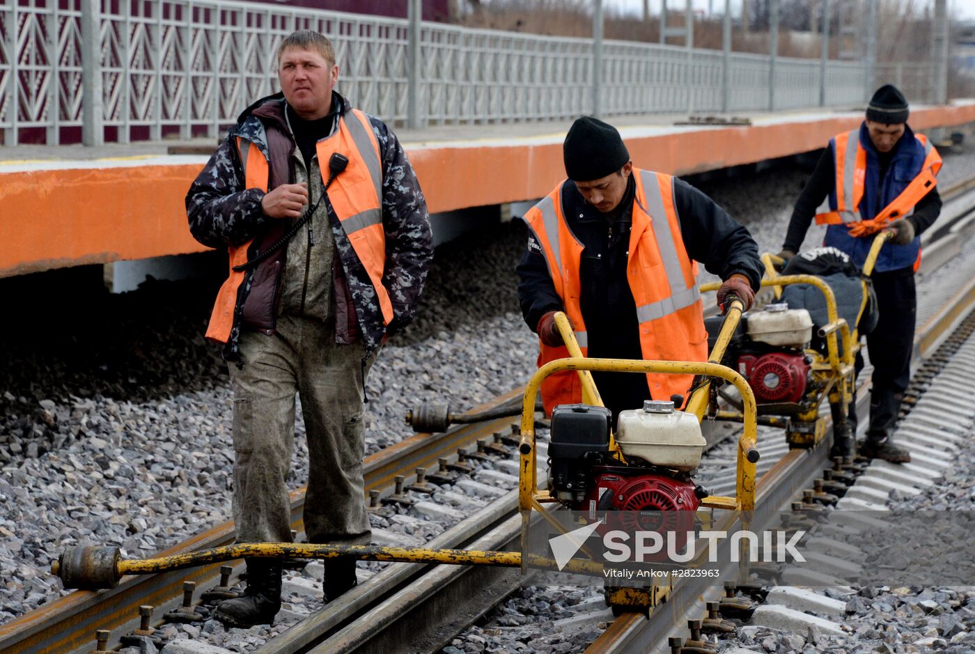 Summer railway track repair campaign by Far Eastern Railway