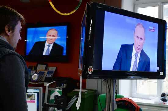 Broadcast of Direct Line with Vladimir Putin
