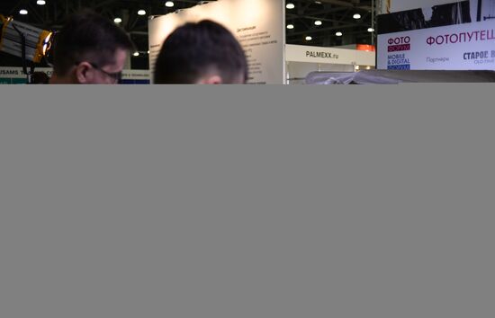 Photoforum 2016 and Mobile & Digital Forum open in Moscow