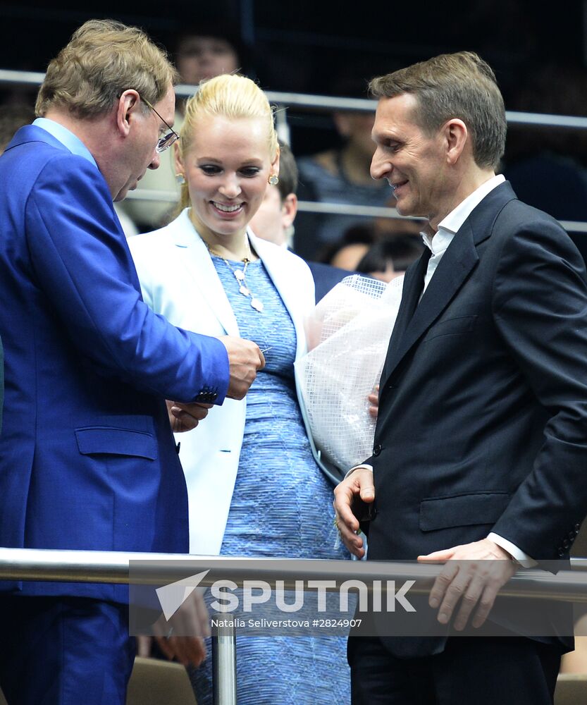 Dzhakhan Pollyeva's anniversary gala