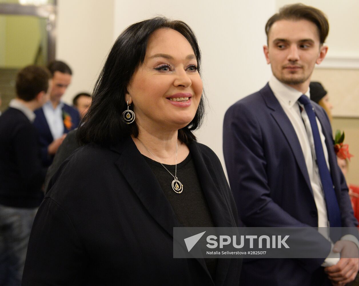 Dzhakhan Pollyeva's anniversary gala